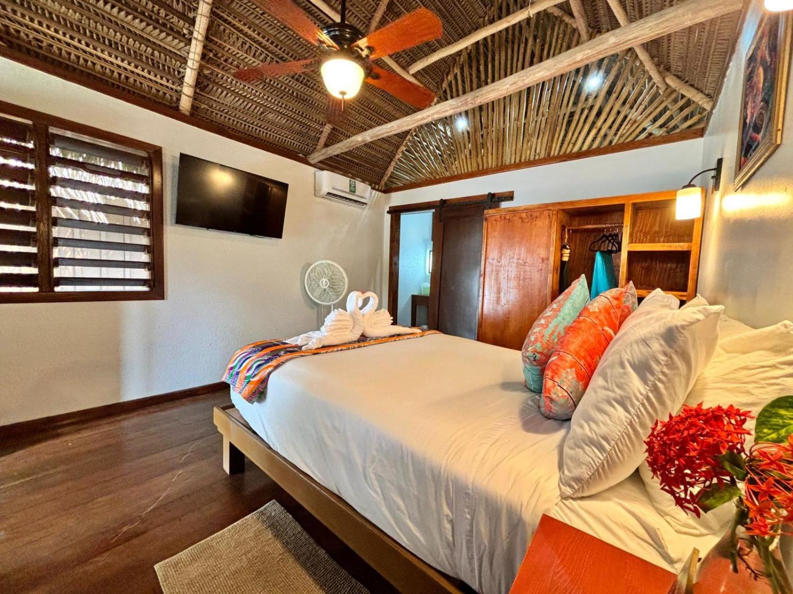 Azure Del Mar Hotell Maya Beach Eksteriør bilde