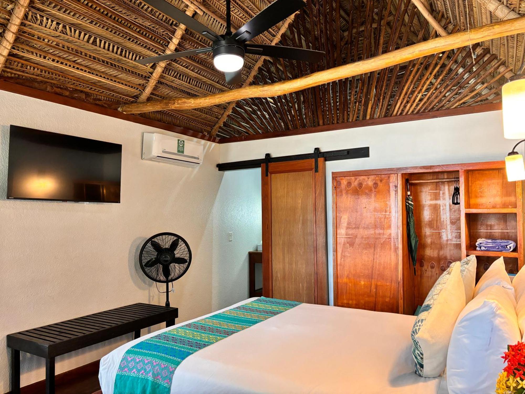 Azure Del Mar Hotell Maya Beach Eksteriør bilde