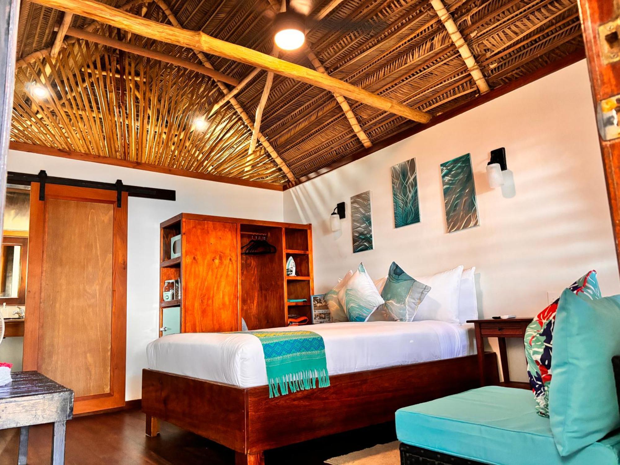Azure Del Mar Hotell Maya Beach Eksteriør bilde